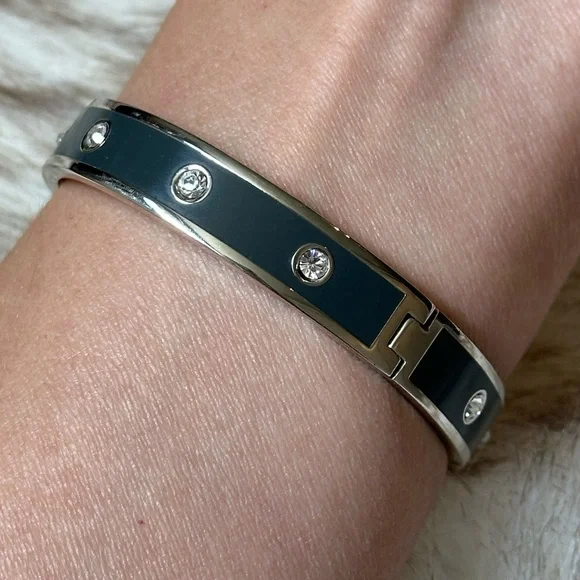 Coach hinged bracelet - Picture 4 of 5